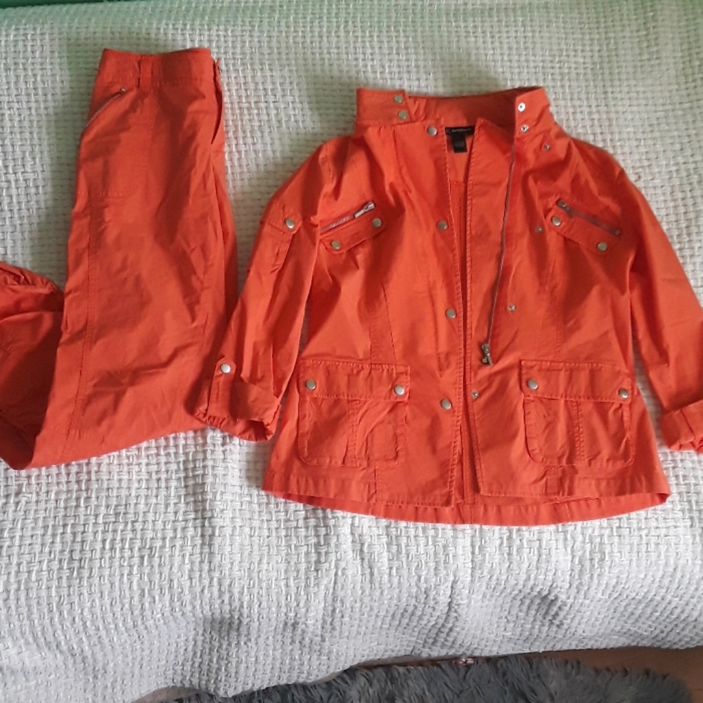 Womens set (jacket with pants)